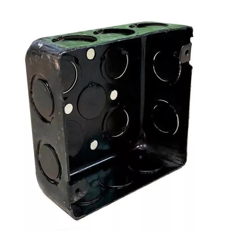 Caja metálica cuadrada estandar pintada liviana