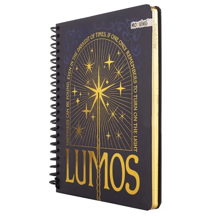 Cuaderno con Espiral Mooving Premium 1-2 Oficio Harry Potter Lumos 96 Hojas Lila ART.1231222